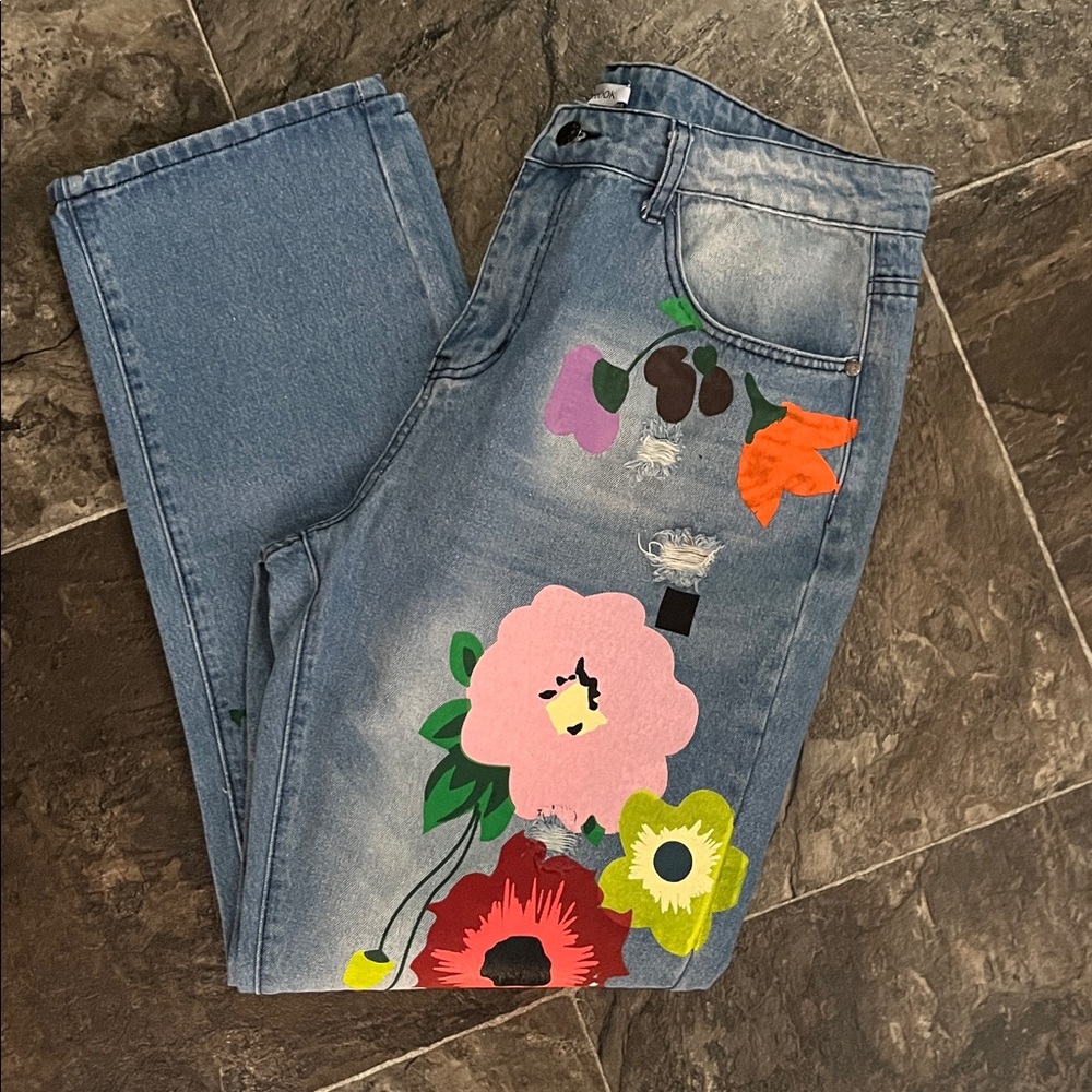 MissLook floral factory painted high rise jeans 4XL like new - Picture 6 of 6